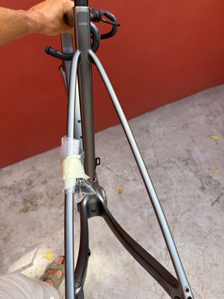 Gebrauchtes Enve Melee 2024 Frameset 2024 Road & Gravel, Hellgrau — Bild 11 von 17