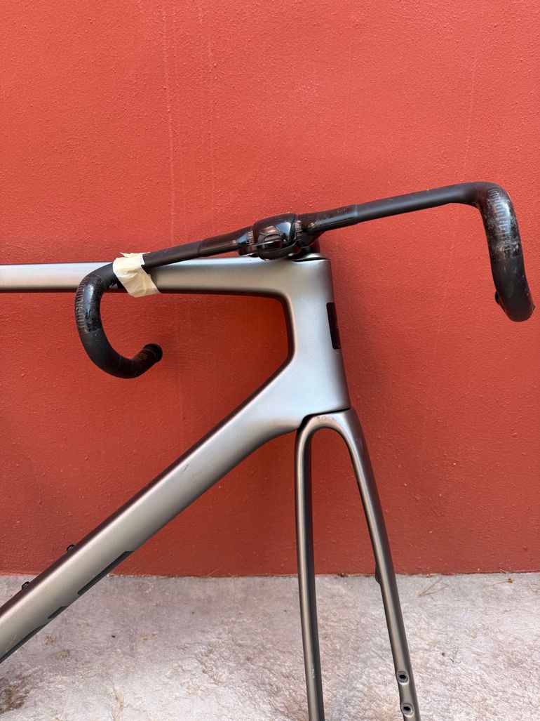Gebrauchtes Enve Melee 2024 Frameset 2024 Road & Gravel, Hellgrau — Bild 17 von 17