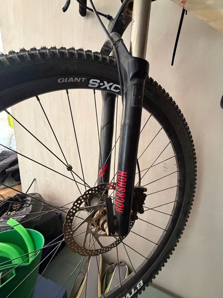 Used Giant Xtc Shimano Deore XT 2015 Mountainbike, Black — image 5 of 6