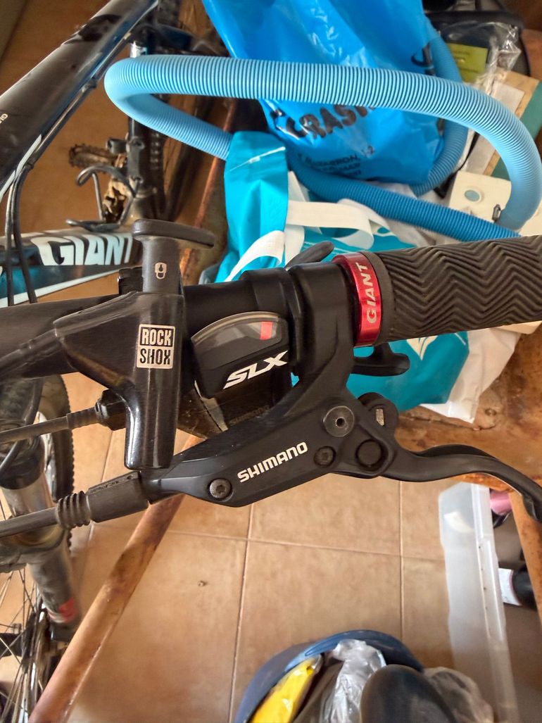Used Giant Xtc Shimano Deore XT 2015 Mountainbike, Black — image 4 of 6