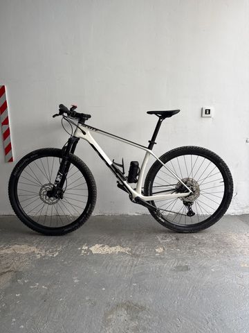 Gebrauchtes Scott Scale 930 2023 2023 Mountainbike, Weiß, 29 — Bild 1 von 9