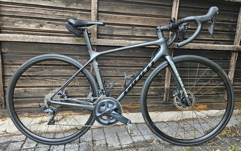 Used Giant TCR Advanced Disc 1+ 2022 2022 Road & Gravel