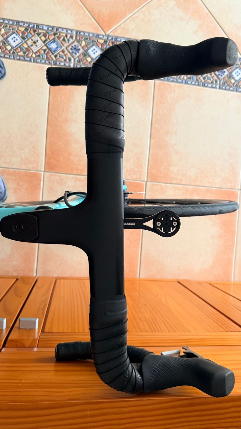 Gebrauchtes Bianchi Aria SRAM Rival eTap AXS 2023 Road & Gravel, Blau — Bild 6 von 8