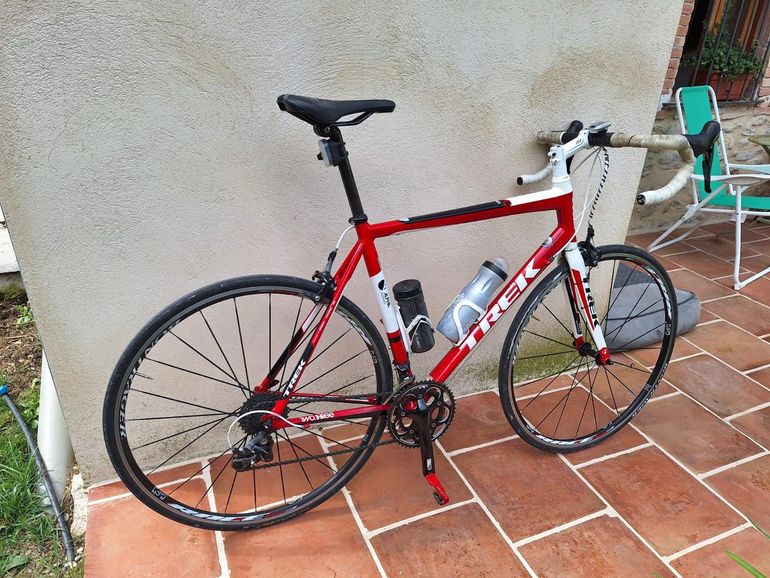 Used Trek Alpha Shimano 105 2011 Road & Gravel, White — image 2 of 8