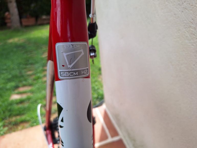 Used Trek Alpha Shimano 105 2011 Road & Gravel, White — image 8 of 8