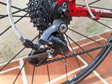 Used Trek Alpha Shimano 105 2011 Road & Gravel, White — image 6 of 8