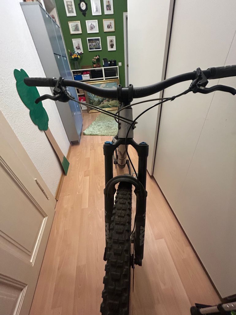 YT Industries Jeffsy CORE 2 29 2022 2022 Mountainbike d'occasion — image 2 sur 9