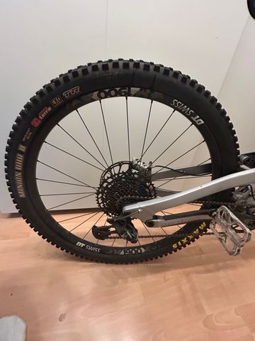 YT Industries Jeffsy CORE 2 29 2022 2022 Mountainbike d'occasion — image 7 sur 9