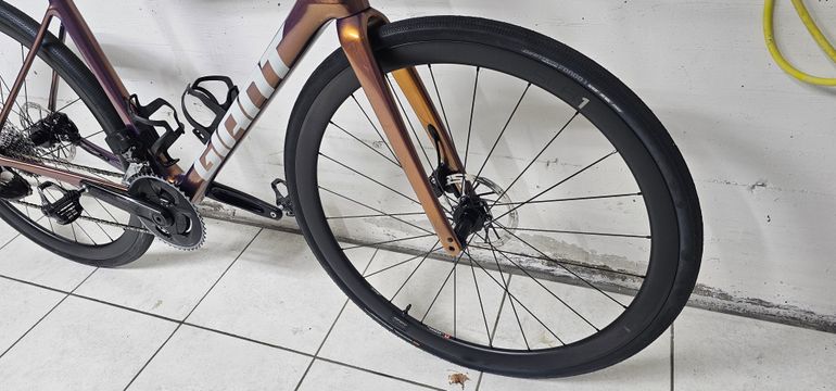 Gebrauchtes Giant Defy Advanced Pro 1 2025 2025 Road & Gravel, Orange — Bild 3 von 14