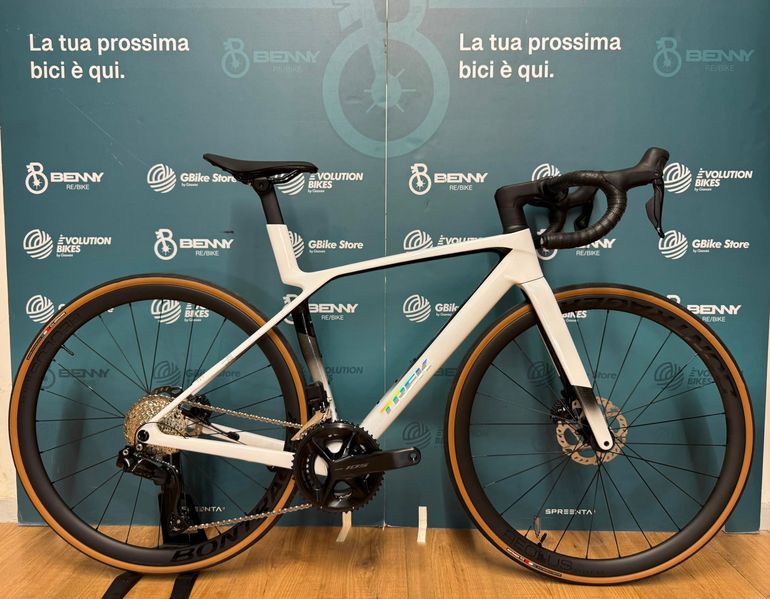 Trek Madone SL 6 Gen 8 2025