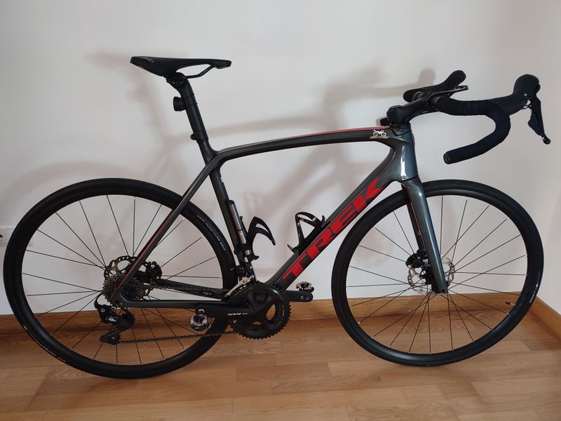 Trek Émonda SL 5 2023 2023 Road & Gravel usato