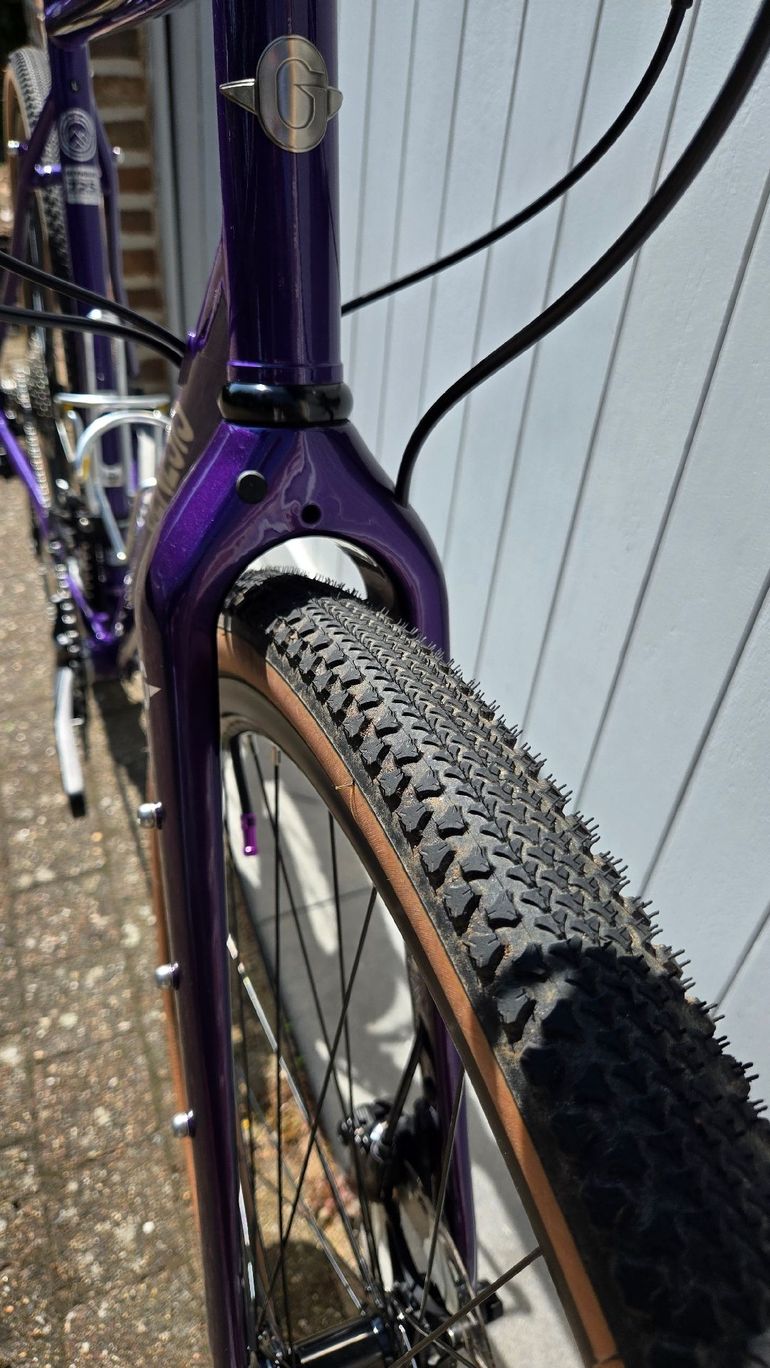 Genesis Croix De Fer 50 2025 2025 Road & Gravel de segunda mano, Morado — imagen 4 de 19