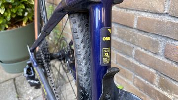 Gebrauchtes BMC URS ONE (VAR 2) 2022 2022 Road & Gravel, Violett — Bild 8 von 11