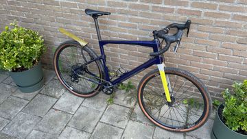 Gebrauchtes BMC URS ONE (VAR 2) 2022 2022 Road & Gravel, Violett — Bild 3 von 11