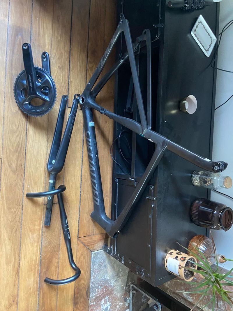 Used Specialized Tarmac SL7 Comp - Shimano 105 Di2 2025 Frameset 2025 Road & Gravel