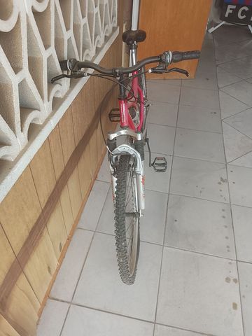 Używany Montanb Btt 2024 Mountainbike — zdjęcie 2 z 3