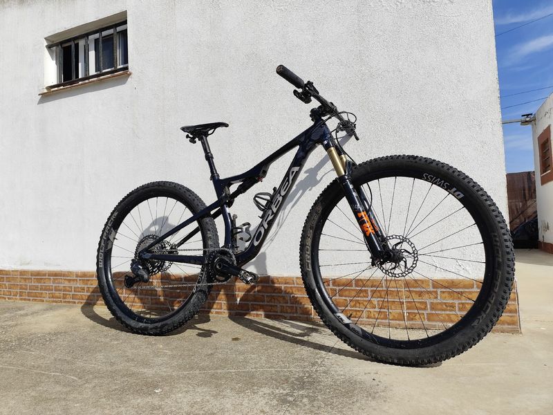 Tweedehands Orbea Oiz Shimano Deore XT Di2 2022 MTB