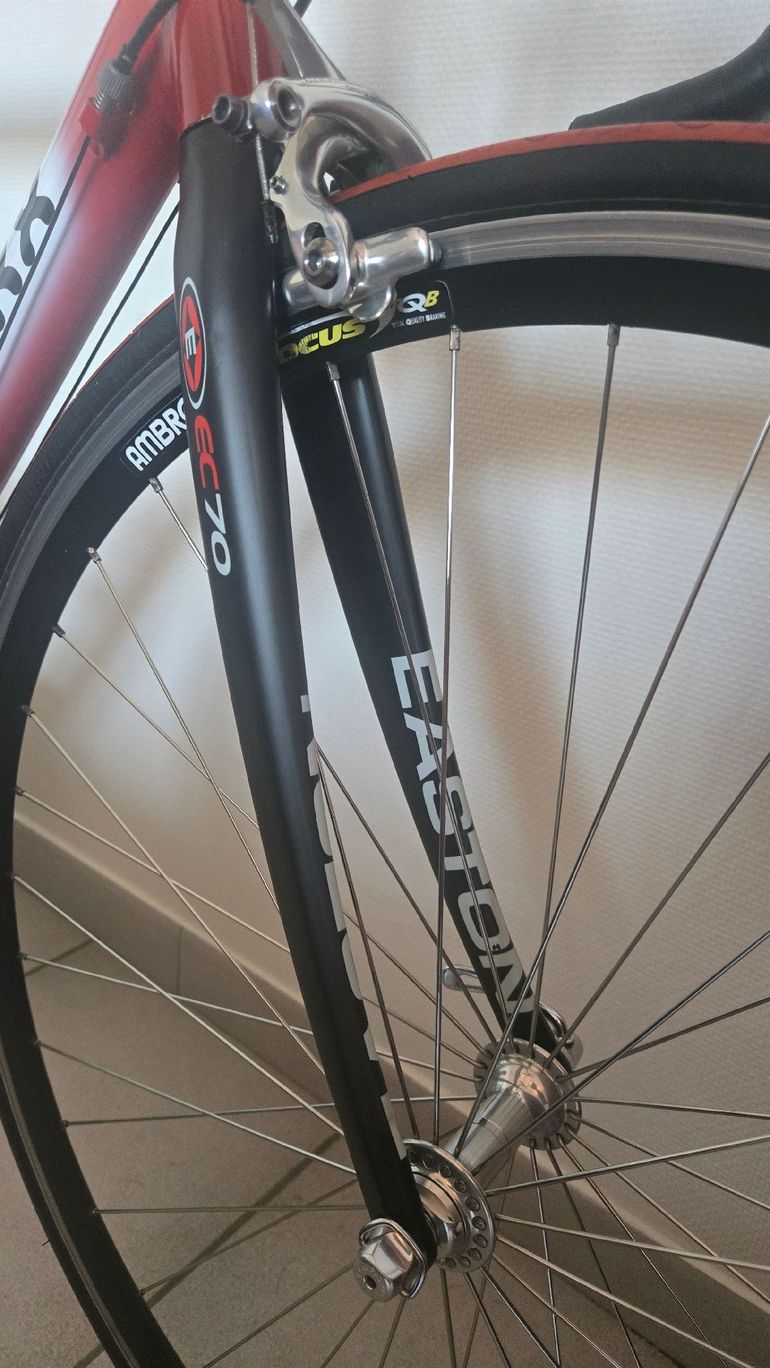 Used Eddy Merckx Team SC - Campagnolo Record 2003 Road & Gravel, Red — image 3 of 16