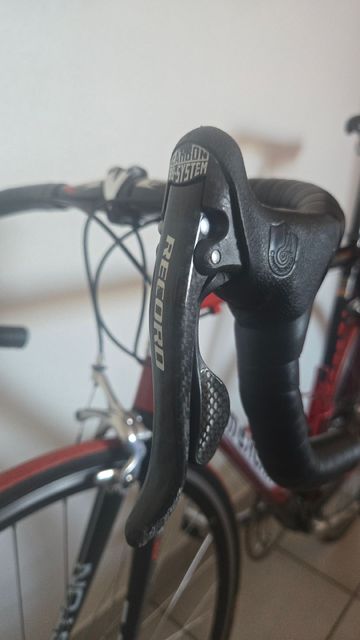 Used Eddy Merckx Team SC - Campagnolo Record 2003 Road & Gravel, Red — image 9 of 16