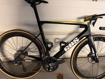 Used U.s.scanini Custom Shimano Ultegra Di2 2024 Road & Gravel, Black — image 1 of 5