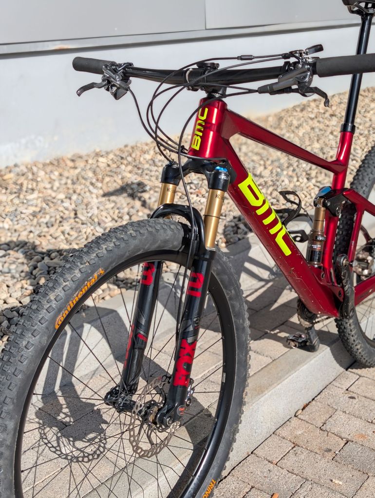 BMC Fourstroke 01 ONE 2022 2022 Mountainbike usato, Rosso — immagine 5 di 11