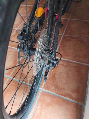 Trek Powerfly FS 7 2022 2022 Mountainbike d'occasion — image 4 sur 9