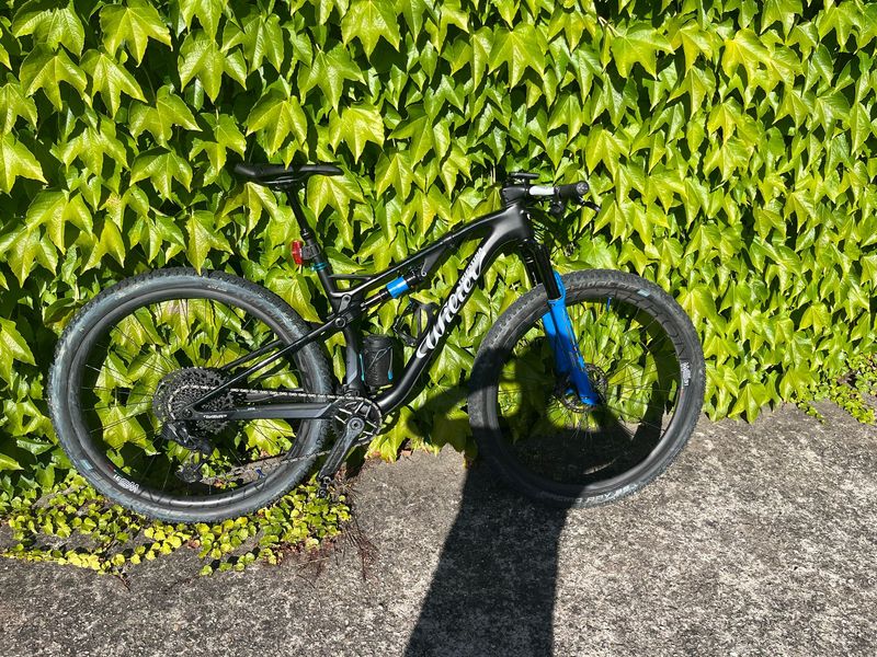 Tweedehands Wilier Urta SRAM X0 2023 MTB