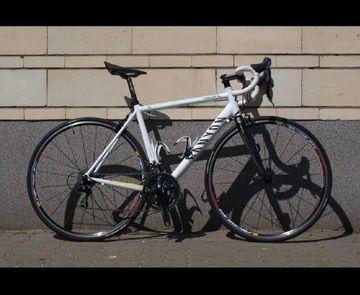 Used Canyon Roadlite Shimano 105 2019 Road & Gravel, White — image 1 of 5