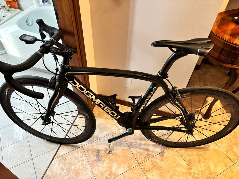 Used Pinarello Dogma Shimano Ultegra Di2 2011 2011 Road & Gravel