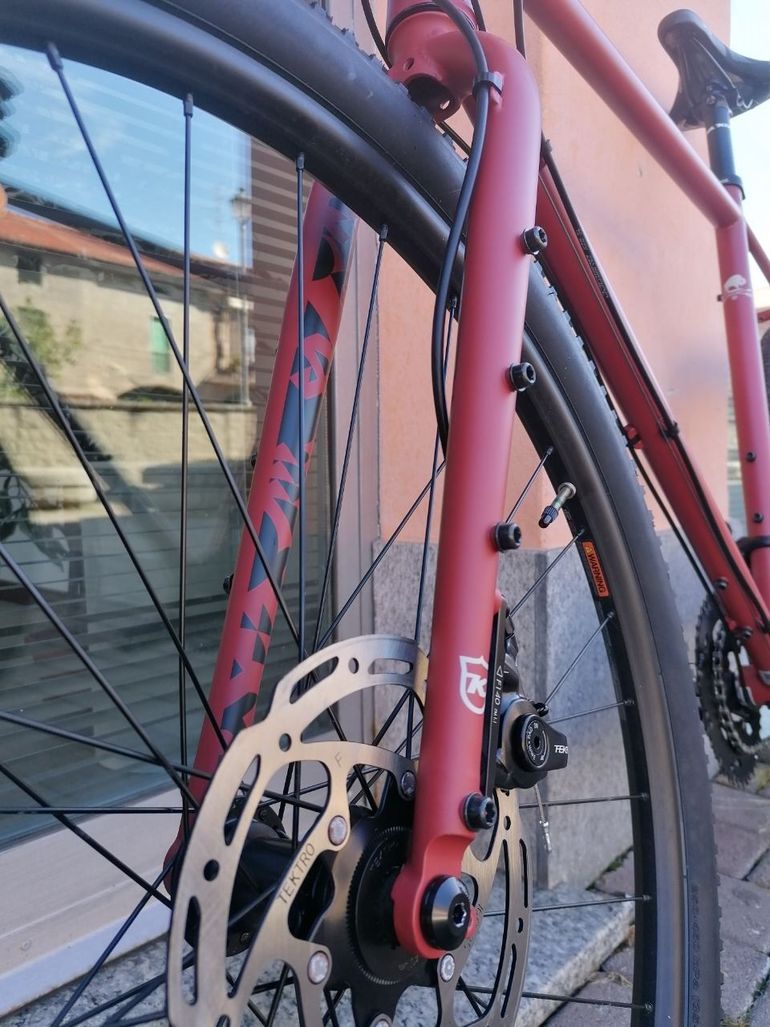 Used Kona Rove 2023 2023 Road & Gravel, Red — image 15 of 15