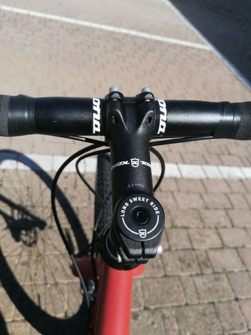 Used Kona Rove 2023 2023 Road & Gravel, Red — image 8 of 15