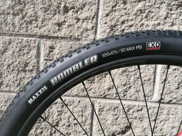 Used Kona Rove 2023 2023 Road & Gravel, Red — image 11 of 15