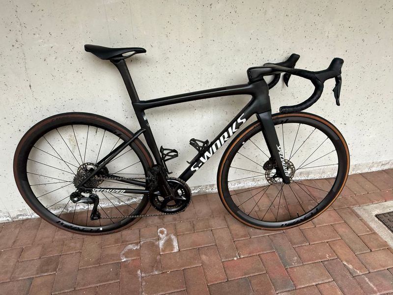Used Specialized Tarmac Shimano Ultegra Di2 2024 Road & Gravel