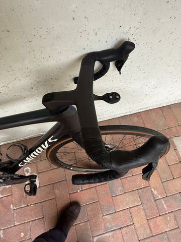 Used Specialized Tarmac Shimano Ultegra Di2 2024 Road & Gravel, Black — image 10 of 17