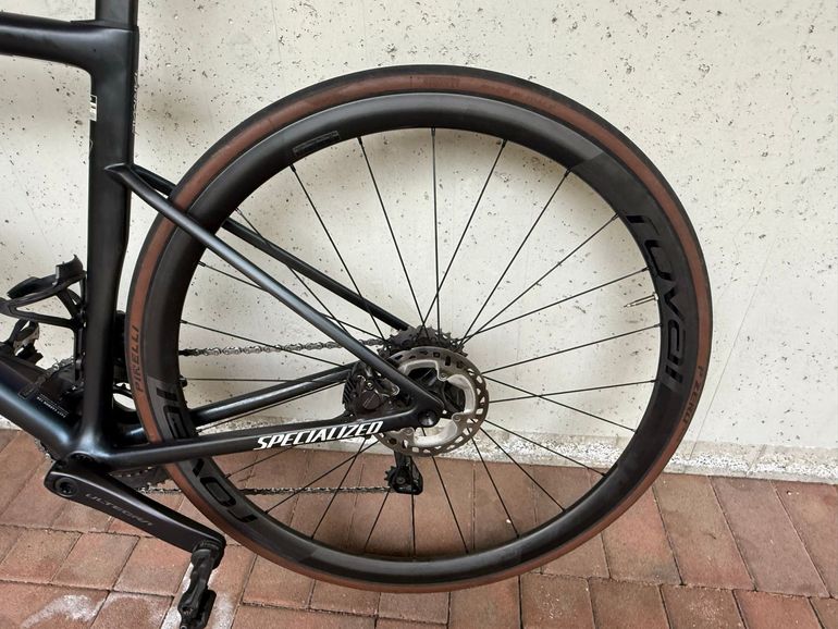 Used Specialized Tarmac Shimano Ultegra Di2 2024 Road & Gravel, Black — image 15 of 17
