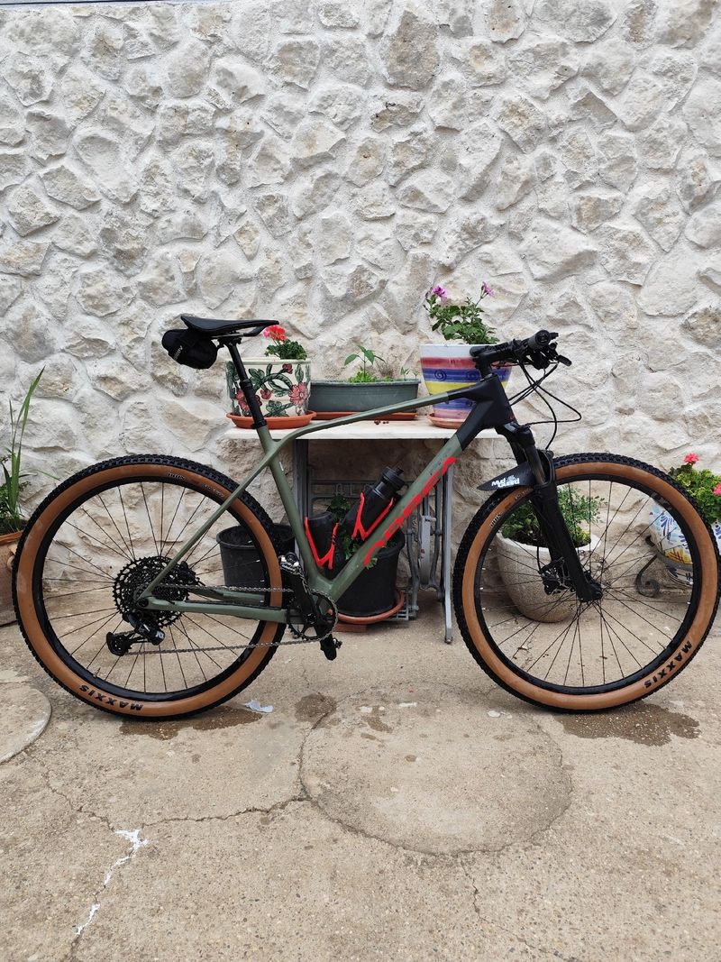 Used Orbea ALMA M51 2022 2022 MTB