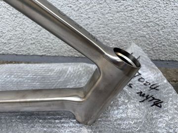 Gebrauchtes Bossi Bicycles STRADA SS 2026 Road & Gravel, Hellgrau — Bild 3 von 12