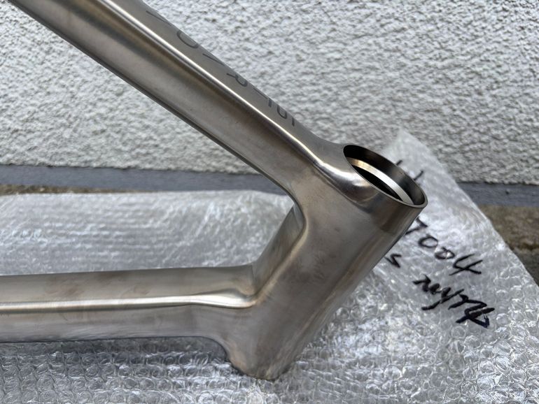 Gebrauchtes Bossi Bicycles STRADA SS 2026 Road & Gravel, Hellgrau — Bild 3 von 12