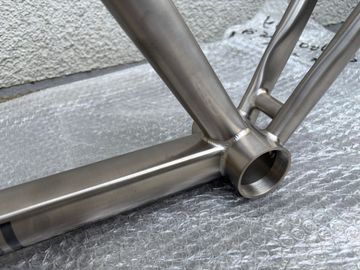 Gebrauchtes Bossi Bicycles STRADA SS 2026 Road & Gravel, Hellgrau — Bild 9 von 12