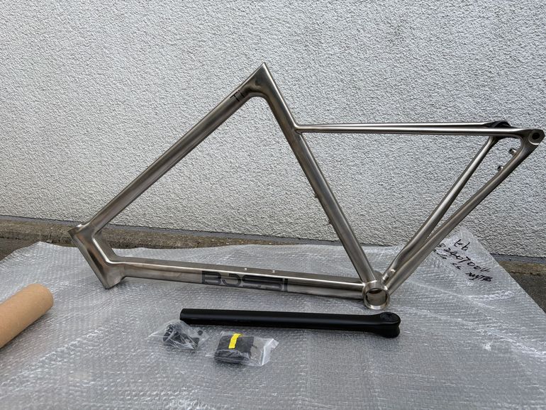 Gebrauchtes Bossi Bicycles STRADA SS 2026 Road & Gravel, Hellgrau — Bild 11 von 12