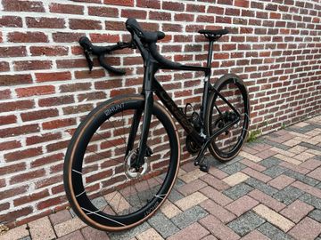 Used Orbea GAIN M30 2023 2023 Road & Gravel, Black — image 2 of 14