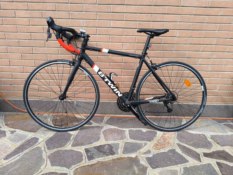 Used B Twin Triban Other 2015 Road & Gravel, Black — image 2 of 8