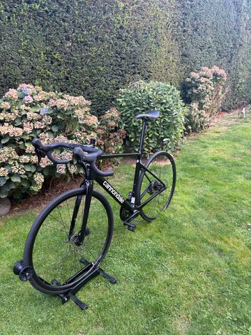 Używany Cannondale Synapse Carbon 3 L 2025 2025 Road & Gravel — zdjęcie 2 z 4