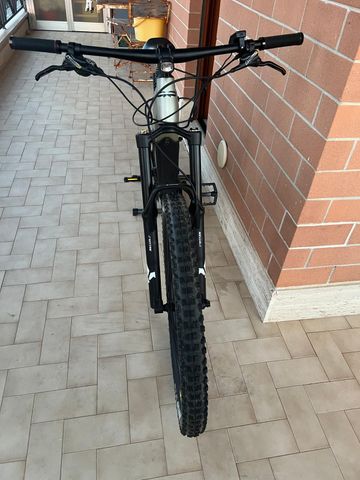 Used XP X-Flow 2025 Mountainbike, Light Gray — image 1 of 3