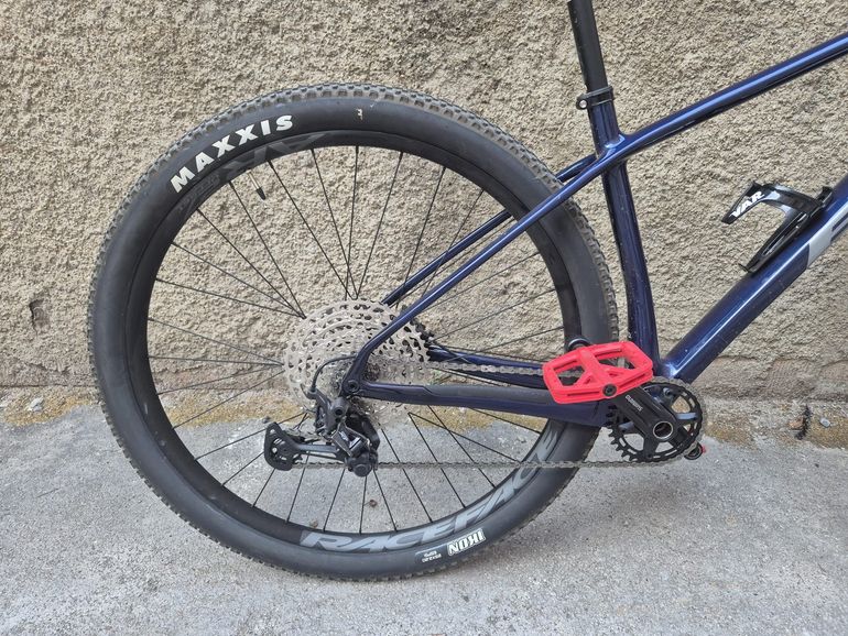 Gebrauchtes BH Bikes Ultimate Rc Carbon 2025 Mountainbike, Blau, 29 — Bild 2 von 6