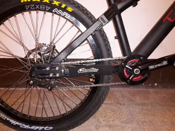 Used 24 Toy4 2016 Mountainbike, Black — image 3 of 3