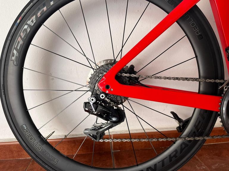 Gebrauchtes Trek Madone SL 6 2021 2021 Road & Gravel, Rot — Bild 4 von 7
