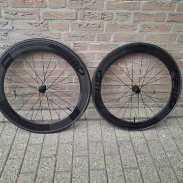 Canyon Ultimate CF SL 7 2025 2025 Road & Gravel usato, Rosso — immagine 3 di 10