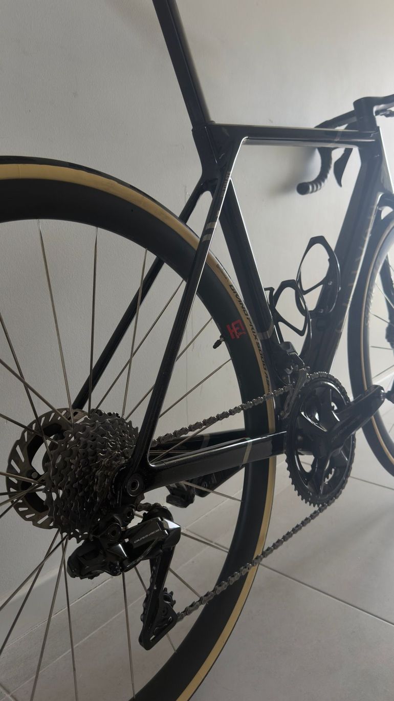 Used Canyon Ultimate CFR LTD 2025 2025 Road & Gravel, Black — image 5 of 8