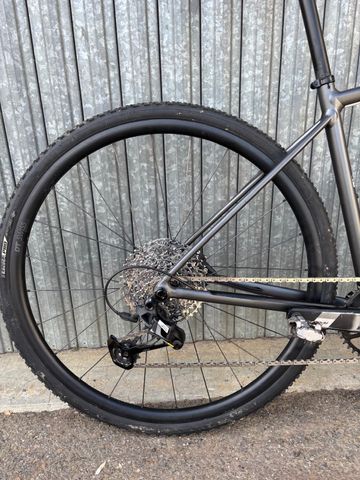 Gebrauchtes Specialized Crux DSW 2025 2025 Road & Gravel, Hellgrau — Bild 4 von 7